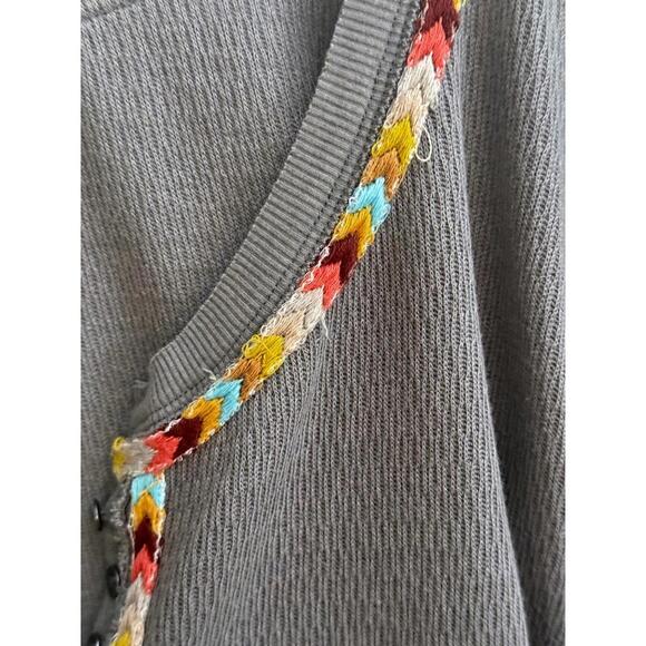 We The Free comfy shirt - Picture 3 of 9